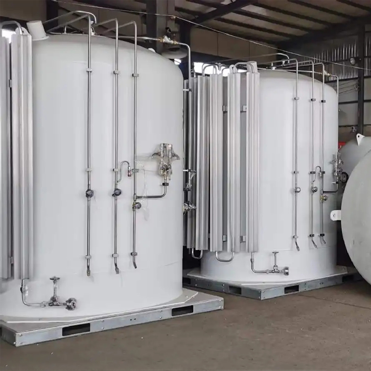 micro bulk cryogenic tank