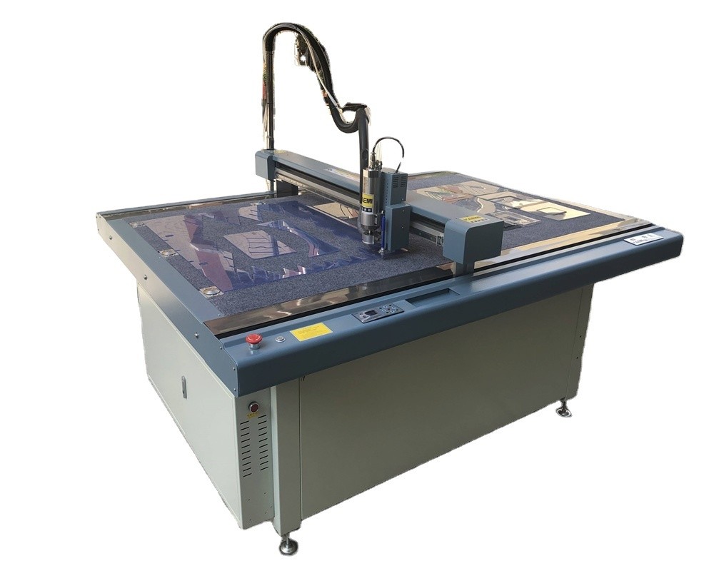 Graver Dual Usage Template Cutting Machine M3 Template Pattern Cutter 1900*1450