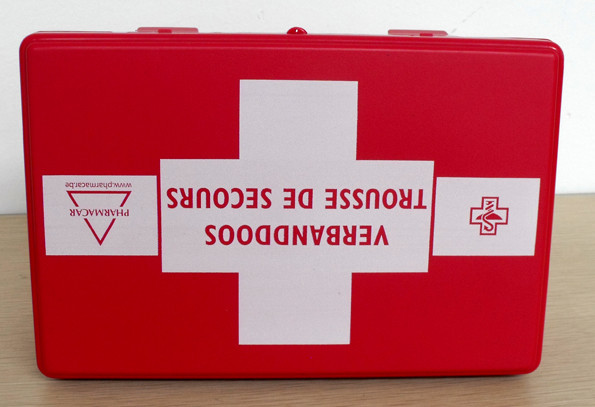 Dustproof PP Plastic First Aid Box Home Office Factory Use