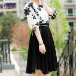 Fashion set contrast floral embroidery blouse skirt old ladies clothing 2018