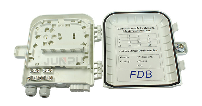 FTTH 8 Port Outdoor Fiber Distribution Box ABS material with SC adapter