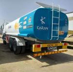 RHD Old Oil Tanker Truck Howo 371 8x4 Commercial