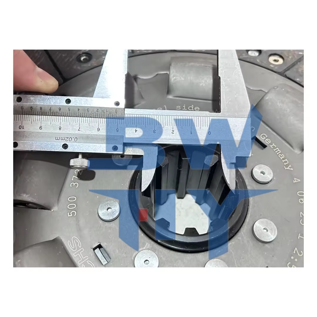430mm Clutch Disc 500372081 for IVECO Heavy Truck Car Fitment Mercedes Heavy Duty Europe