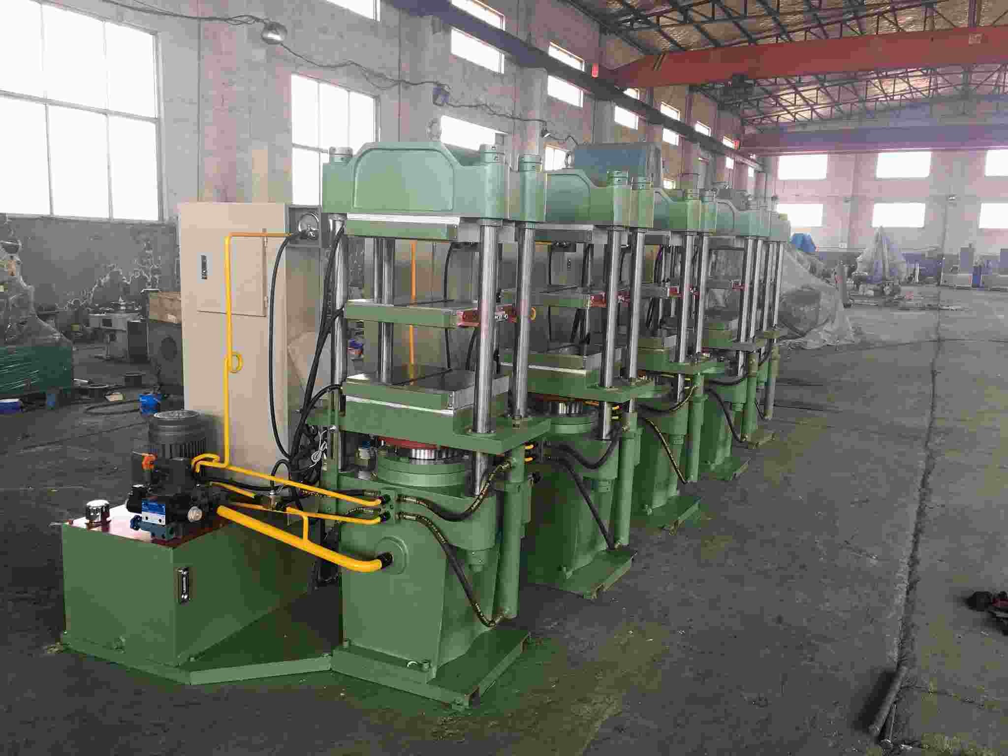 Gym Rubber Floor Tiles Making Machine Plate Vulcanizing Press 5.5KW