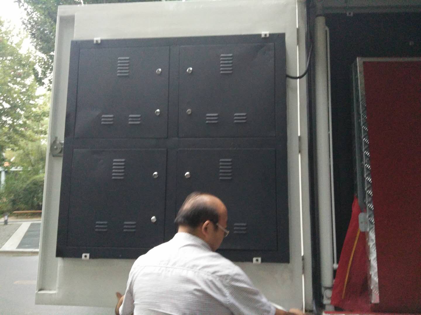 Full Color Mobile Truck LED Mobile Billboard SMD2727 LED Type Easy To Operate