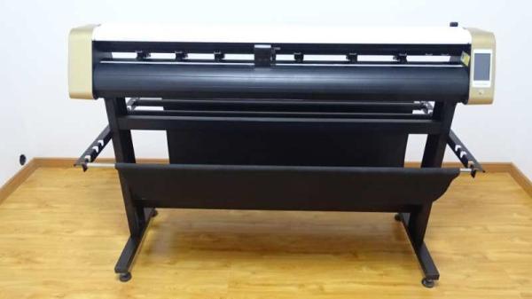 Buy cheap 48 Inch High Speed Servo Cutting Plotter with Steel Axis 1200mm/S from wholesalers