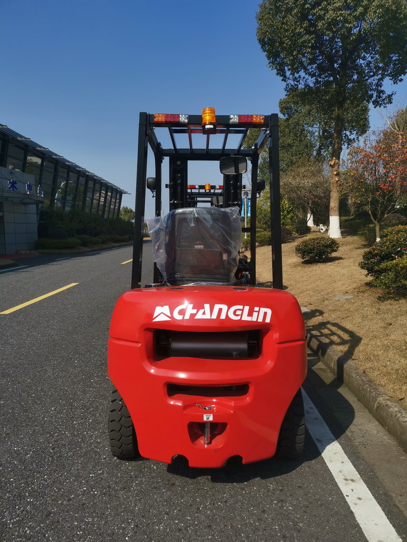 CPCD40 Diesel Forklift Loading Truck Rated Capacity 4000kg with Perkins / Cummins Engine
