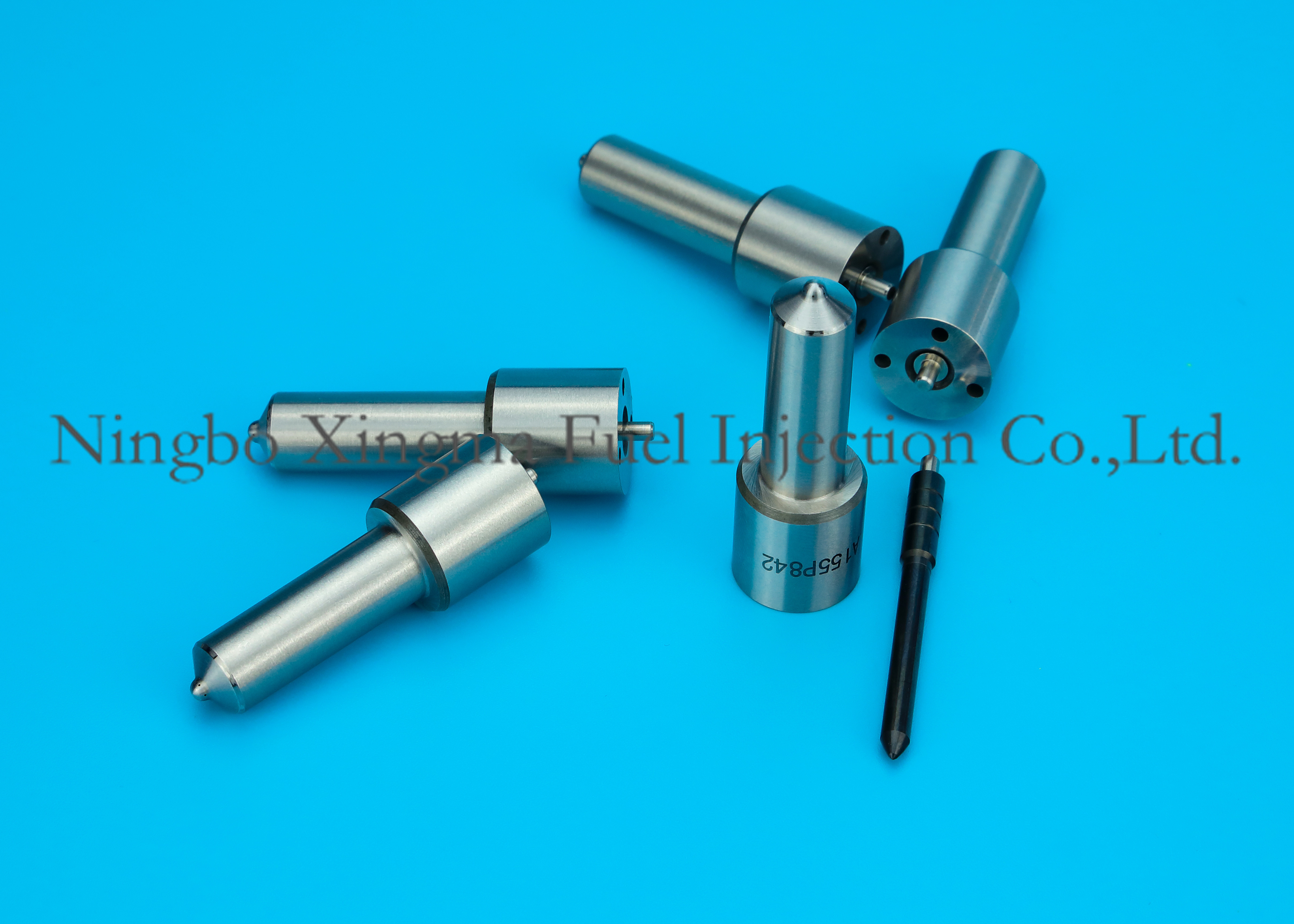 Diesel Engine Common Rail Denso Injector Nozzles High Speed Steel Material DLLA155P842 , 0934008420 , 0950006591 / 6593