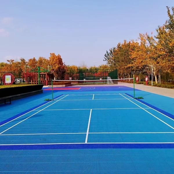 Buy cheap Polypropylene Interlocking PP Tiles , Weather Resistant Outdoor Sports Flooring Tiles from wholesalers