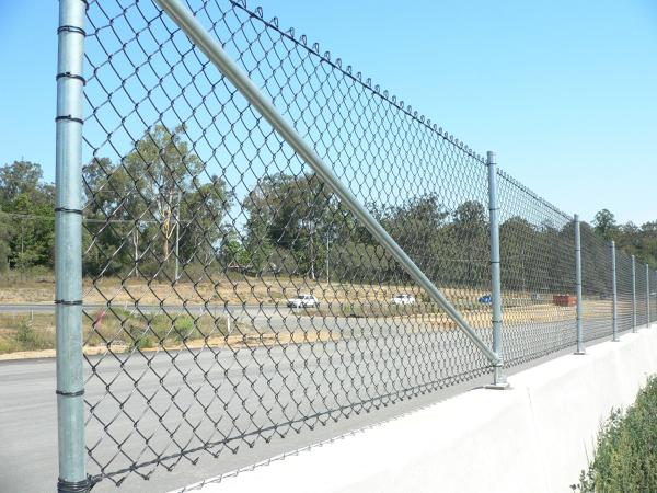 Buy cheap 2.1mx10mx50x50mmHot Dipped Galvanized Chain-Link Fence from wholesalers
