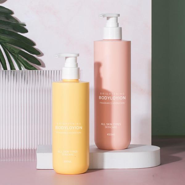 Buy cheap 300/450ml Yellow/Pink HDPE Smooth Bottle With white Pump For shampoo lotion bottle from wholesalers