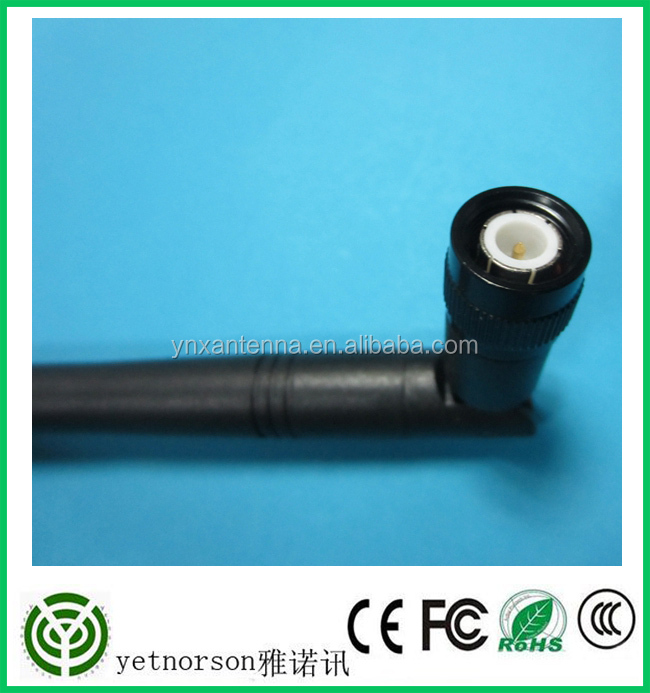 LMR200 Cable 8 Ports Quad Band Antenna 15dBi 698-960MHz 1710-2690MHz with Integrated RET