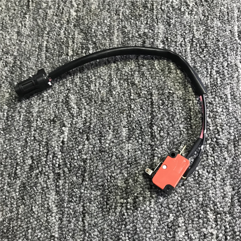 Mechanical Micro Switch Sensor V-155-1C25 For Doosan Excavator DX55/DX60