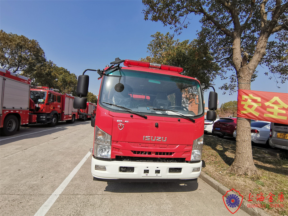 Stainless Steel Foam Fire Truck With Pump Monitor 2500L 10 Ton
