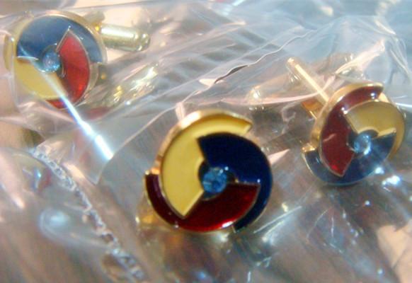 Buy cheap cufflinks, necktie clips, pins, cuff sets, from wholesalers