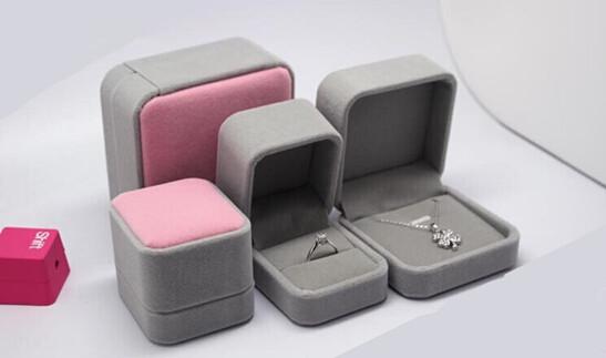 Buy cheap Elegant Design Best Sale jewelry box velvet from wholesalers