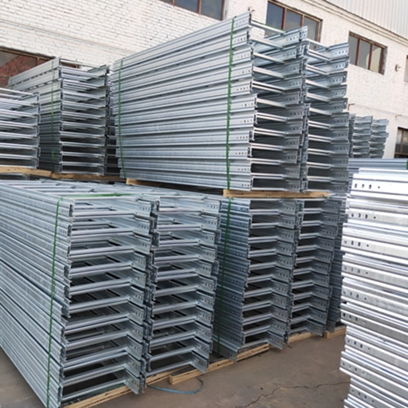Steel Thickness 0.8Mm -3.0Mm Wireway Cable Tray / Metallic Perforated Cable Tray 3m Length