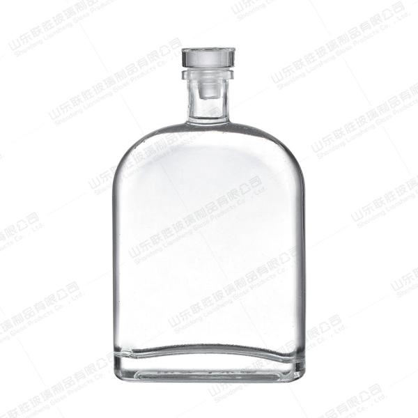 Buy cheap 500 Ml 16 Oz Clear Spirit Glass Bottles With Cork Lids And Seal Shrink Capsules Caps from wholesalers