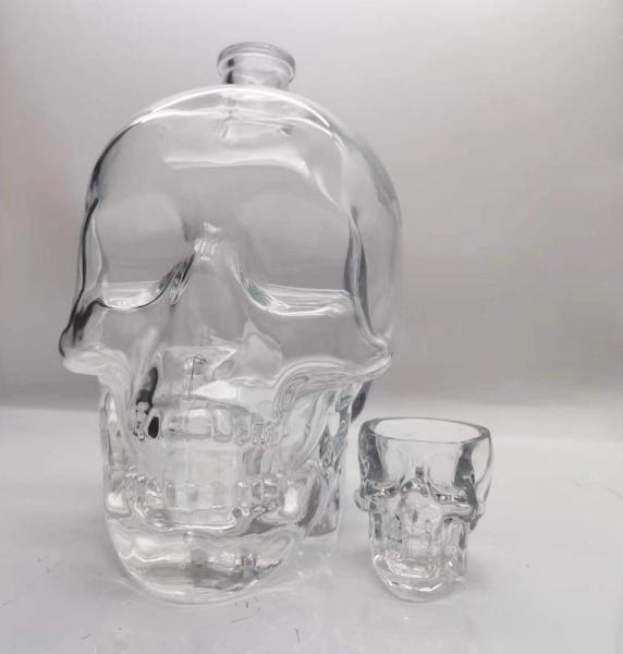 Buy cheap 1000ml/1500ml/1750ml Skull Head Whiskey Bottle/Whiskey Glass Container from wholesalers