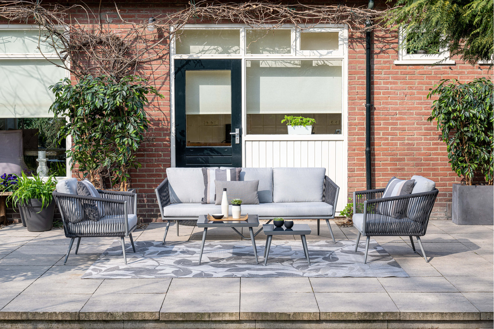 Aluminum Frame Garden Furniture Lounge Set with Coffee Table Size L60 x D60 x H39cm