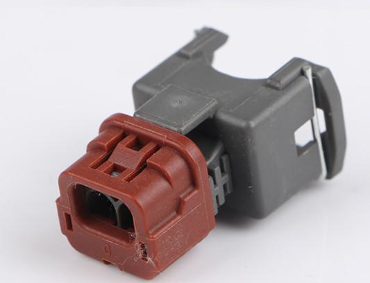 Buy cheap Double hole wire harness connector dc cable connector for car tail light from wholesalers