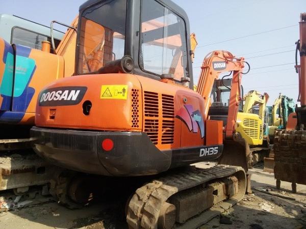 Buy cheap Used Mini Excavator Doosan DH35 Small Digger from wholesalers