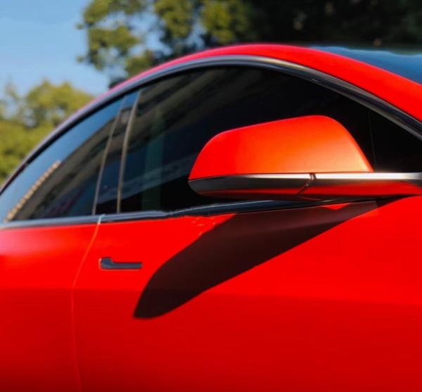 Buy cheap Water Resistant Long Lasting Electric Red Car Vinyl Wrap Swipeable Bubble Free from wholesalers