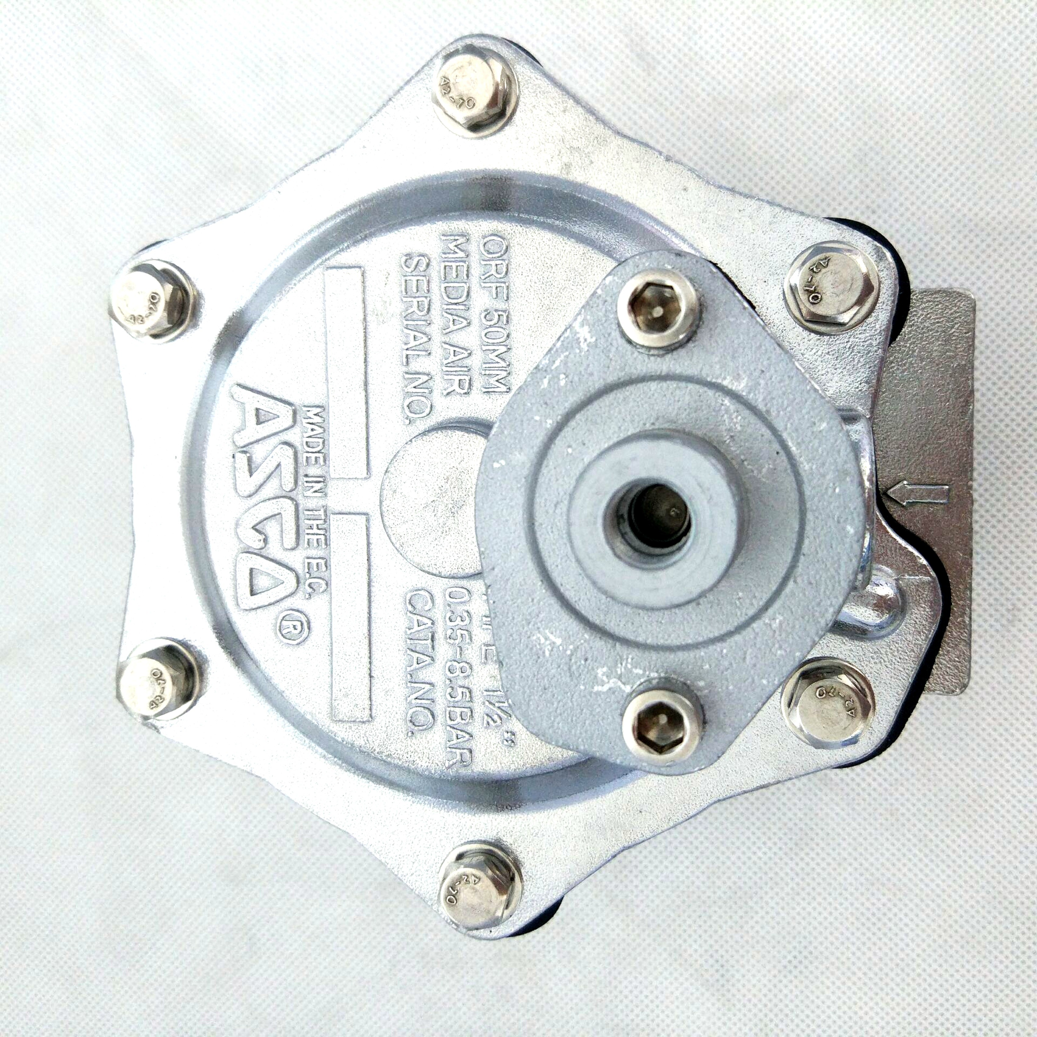 Pulse Jet Valve ASCO G353A046 Pipe Size 1 1/2 Inch For Air Fluids Ambient Temp -20 To 85.C Pipe Size 1 1/2