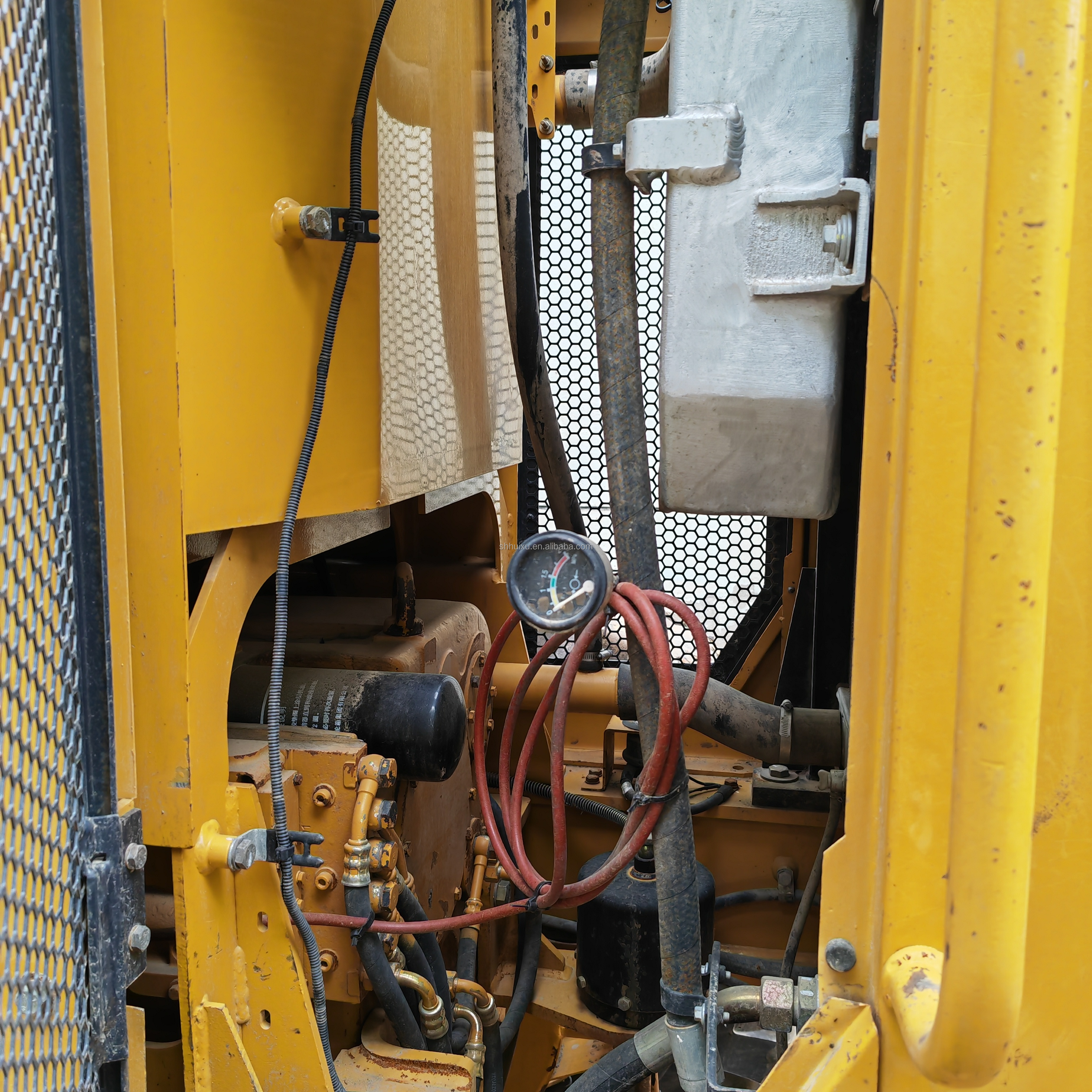 Used excavator land leveller Caterpillar CAT140K roader machine secondhand japan tractor engine in good condition