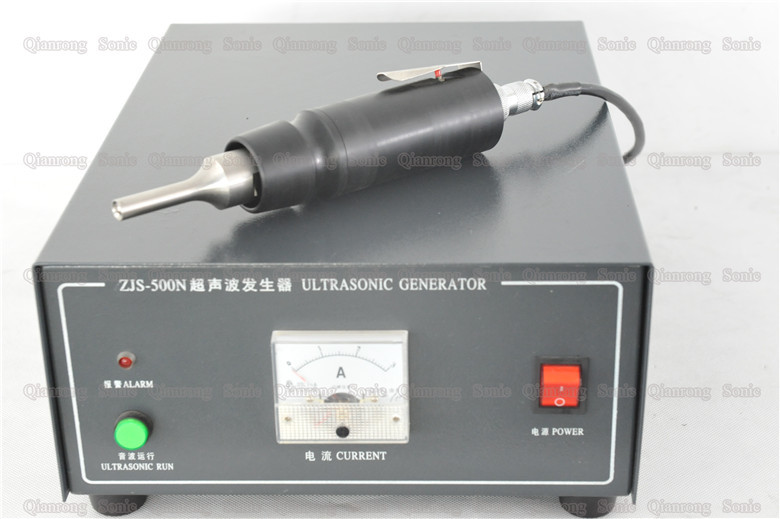 35Khz Riveting Ultrasonic Plastic Welding Machine Pistol Type , Portable Ultrasonic Welder For Cloth Spot