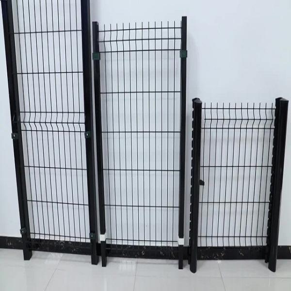 Buy cheap Hot dipped Galvanized Pvc Coated Curvy 3d 4.5mm Welded Wire Mesh Fencing from wholesalers