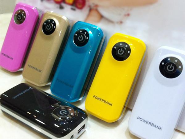 Buy cheap Customized Logo 6000mAh 18650 Battery UV finish Portable Mobile Power Bank from wholesalers