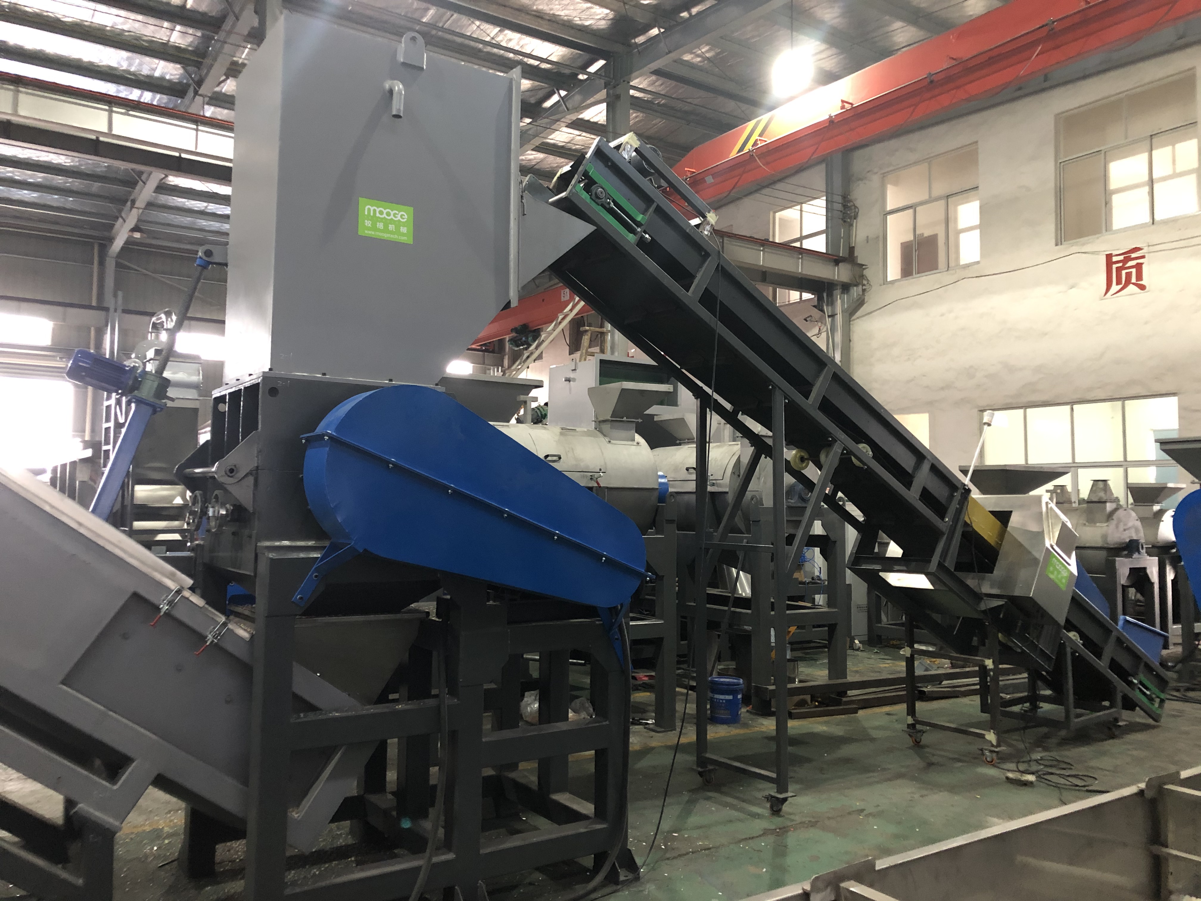 300-1000kg/H HDPE Film Recycling Machine Farms PE Granulator Machine