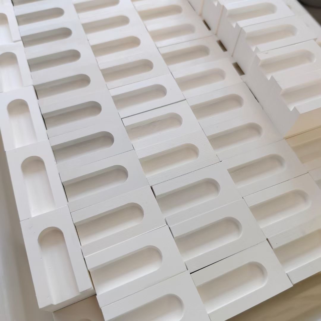 High Purity Boron Nitride Crucibles With Thermal Conduction High Temperature Insulation