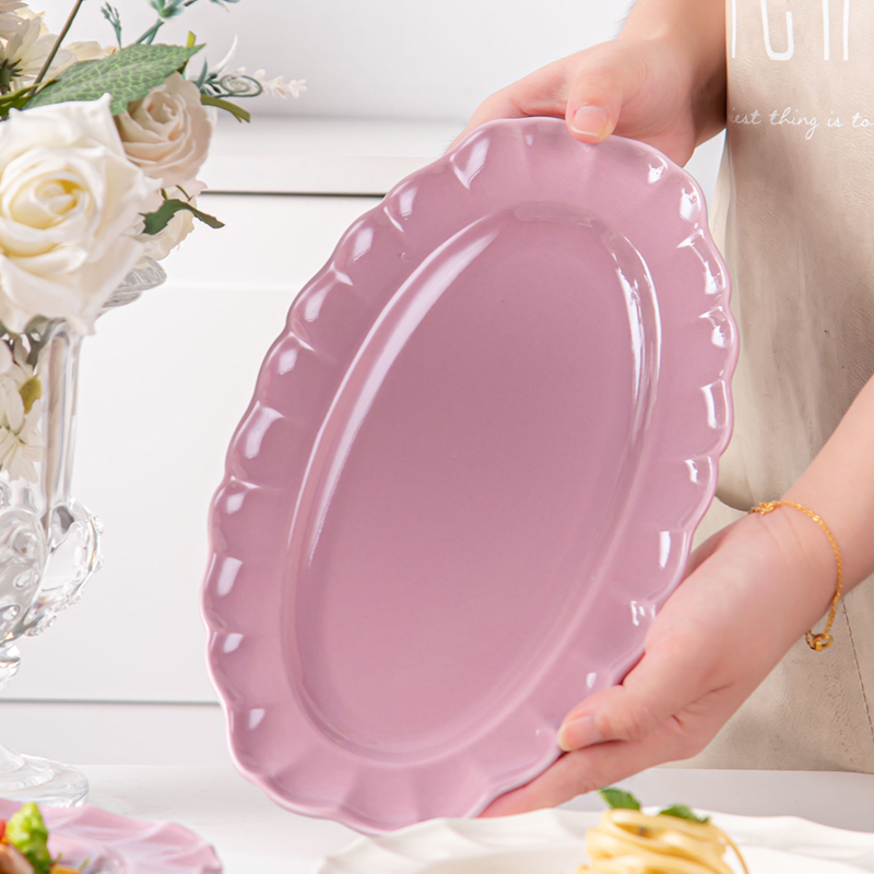 Custom Ceramic Fish Plate Porcelain Fish Shape Oval Plate 11.5 Inch For Hotel Restaurant
