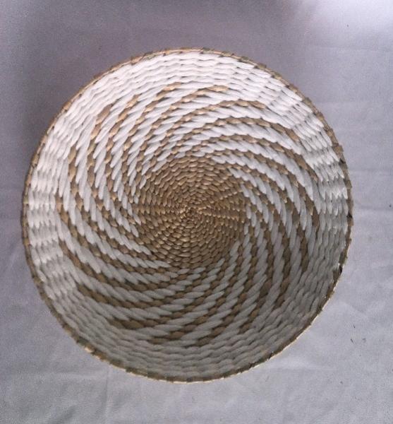 2021 new design High quality Wholesale seagrass wicker wall baskets wall plates