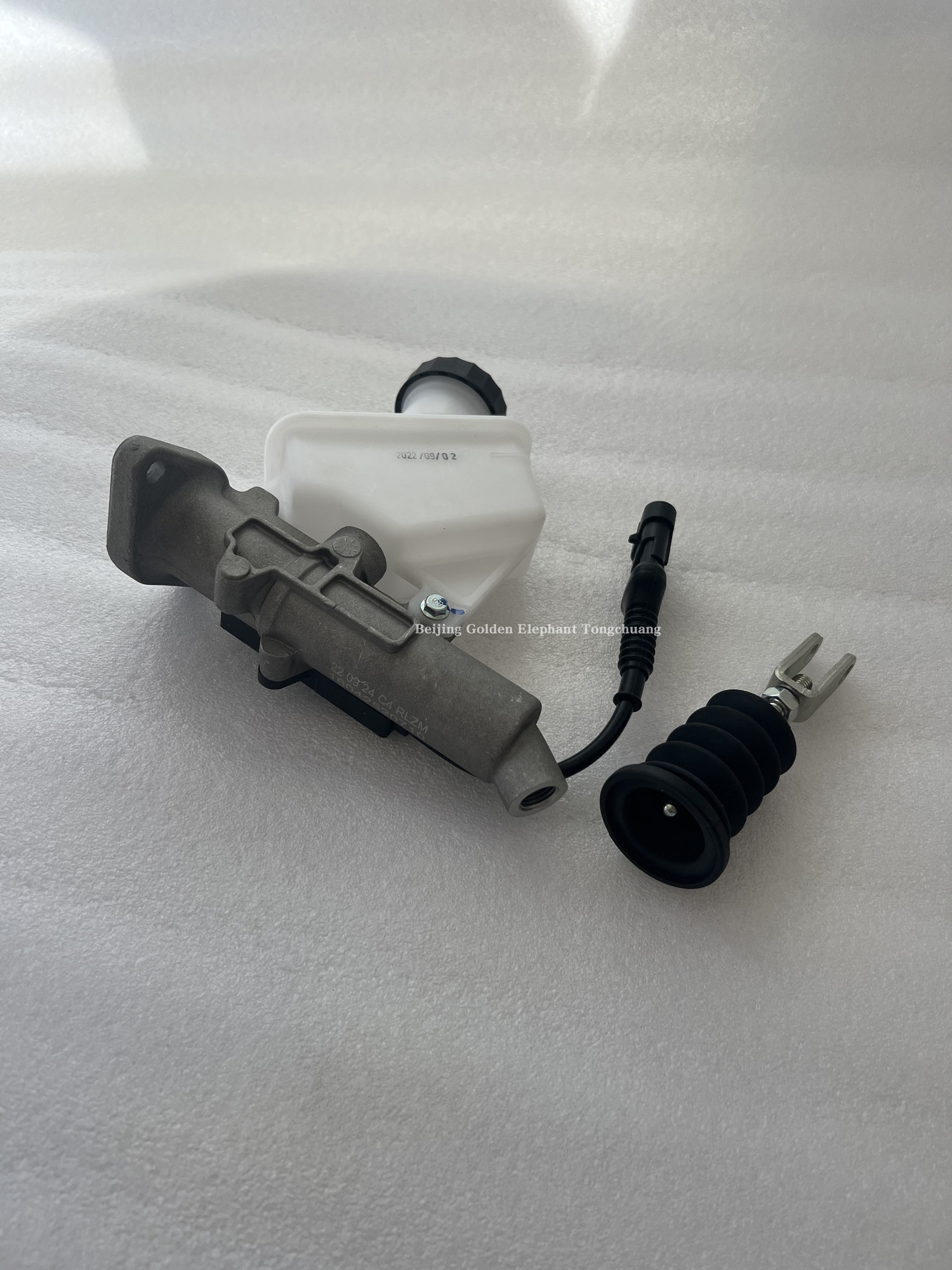 16042520710 OE NO. Generation 1 Midi MPV 08.10-14.06 Foton Omark S5 Omark Hornet European Air Clutch Master Pump Assembly
