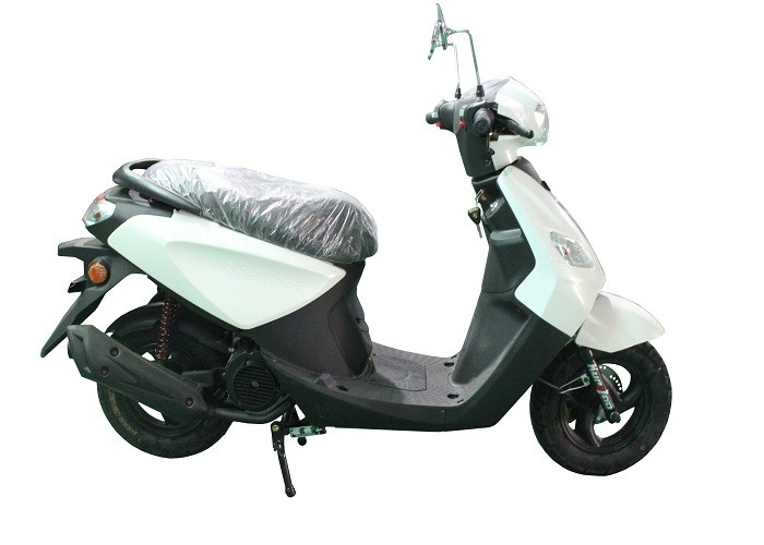 gas motor scooter 125cc 150cc GY6 engine 152QMI 157QMJ JOG front disc rear drum black alloy wheel white plastic body