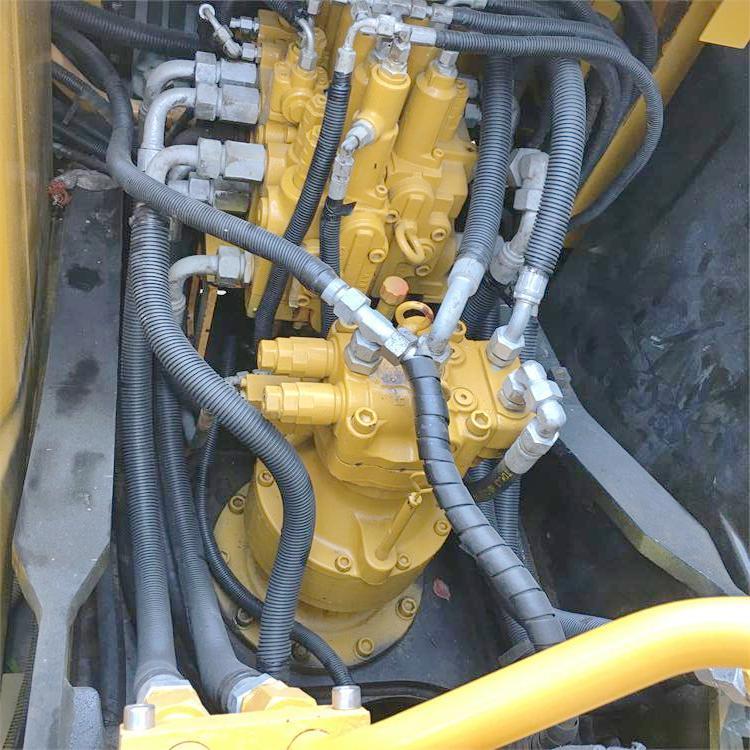 Original Hydraulic Valve and 0.53 m3 Bucket on Sany Excavator 13 Ton in Shanghai