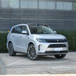 6-Seats EV Cars for Adult Curb Weight 2340 Electric Vehicle Huawei Aito M7 5