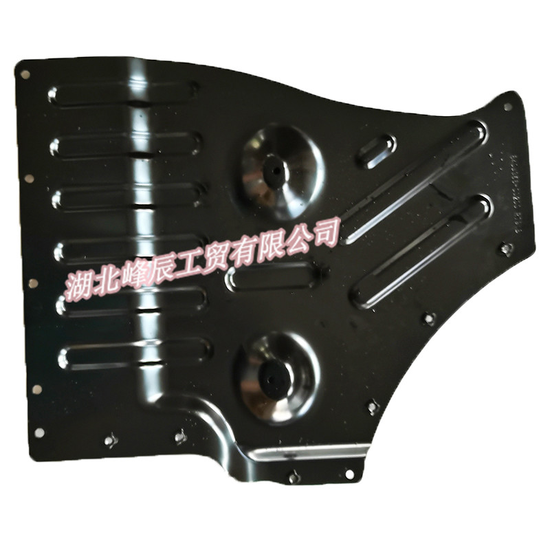 Dongfeng/Dcec Kinland Engine Parts Auto parts for Truck Rear right longitudinal mudguard assembly 8403366-C0200