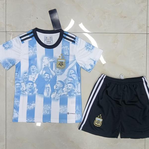 Buy cheap Quick Dry Kids Soccer Jerseys 120gsm Custom Name Football Jersey from wholesalers