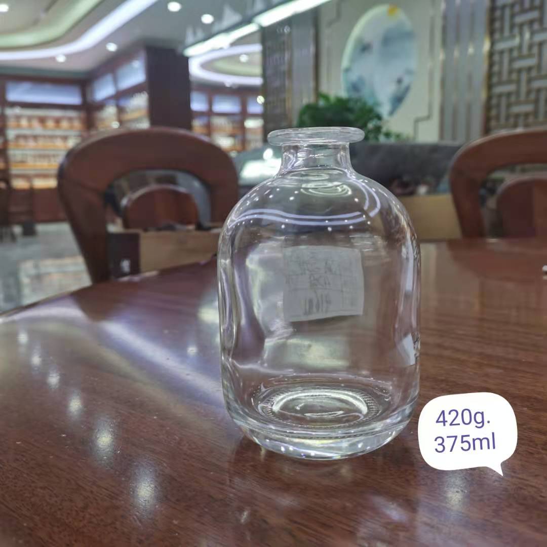Glass Products 750ml Bottle With Cork For Liquor Vodka Clear Glass Collar