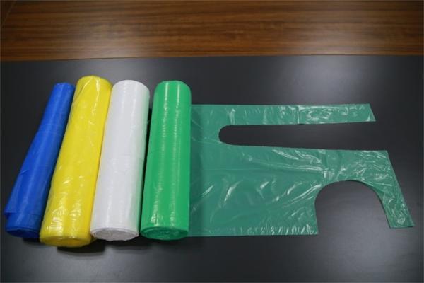 Buy cheap Colorful Hygienic Disposable Plastic Aprons For Medical And Health Care Use from wholesalers