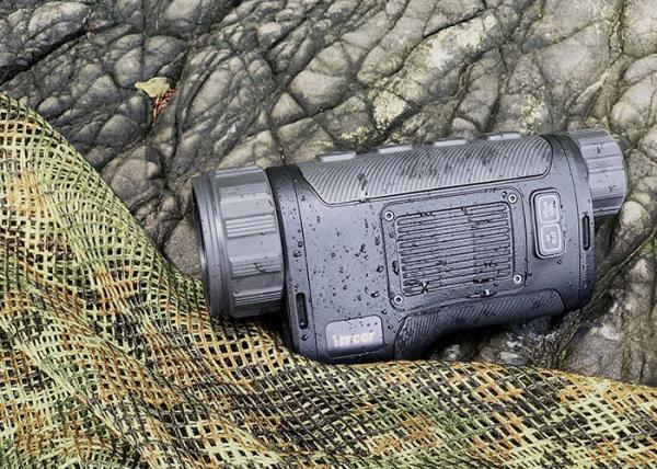 Buy cheap IP67 1m Ranging Accuracy Handheld Thermal Imager For Hunting from wholesalers