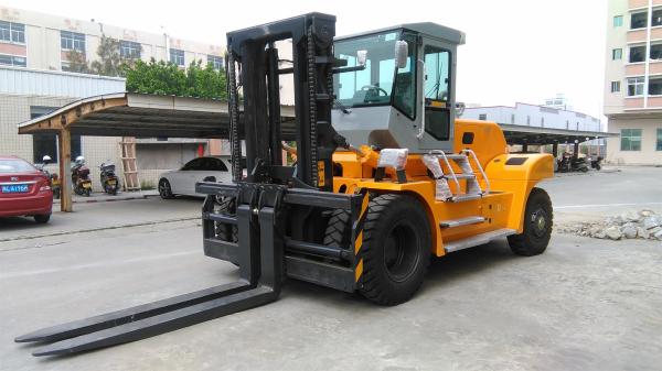 Buy cheap 18 Ton Port Forklifts Volvo Energy Saving Engine Diesel Powered Yellow Color from wholesalers