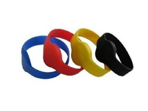 Buy cheap Proximity NFC Silicone Wristbands 13.56mhz RFID Chip Wristband For Children And Adults from wholesalers