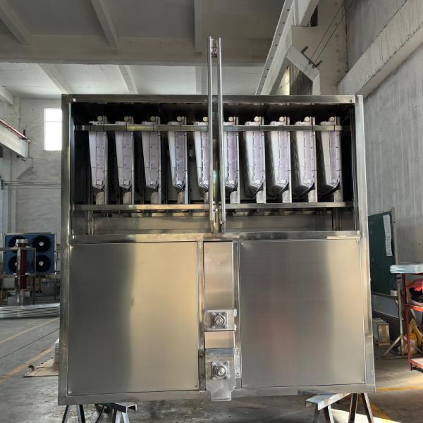 Buy cheap 2T/24H Ice Cube Industrial Machine Farms / Manufacturing Plant / Factory from wholesalers