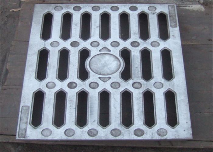 Durable Rainwater Outlet Grating Cast Iron Gully Grate For Motor Vehicle Road