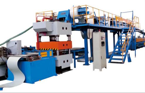 Buy cheap Custom PU Sandwich Panel Production Line 40mm - 250mm Thickness EPS Sandwich Panels from wholesalers
